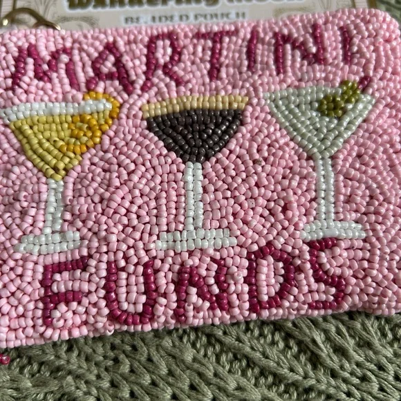 India Handmade Pink Beaded Cocktail Pouch with Tassel - Picture 3 of 9